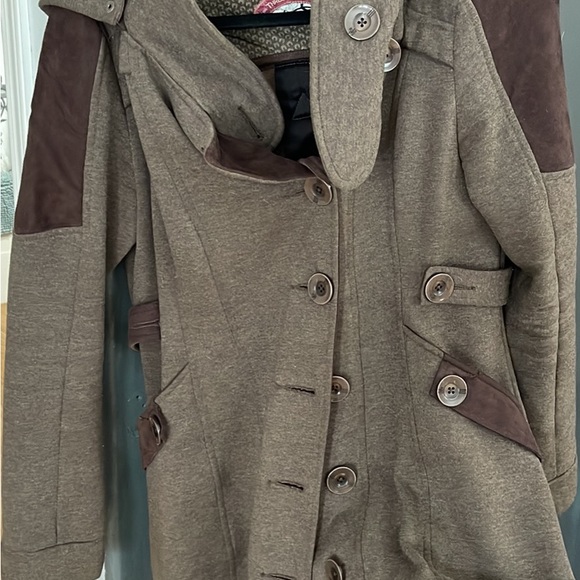 Lulu lemon sz 8 hoodies - Picture 4 of 8